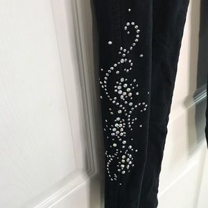 Black Pants Dream Jeannes by Quacker Factory